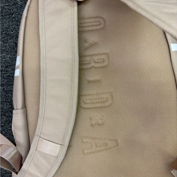Jordan 15” backpack with water bottle pocket , BNWT , khaki tan Beige - Picture 3 of 3
